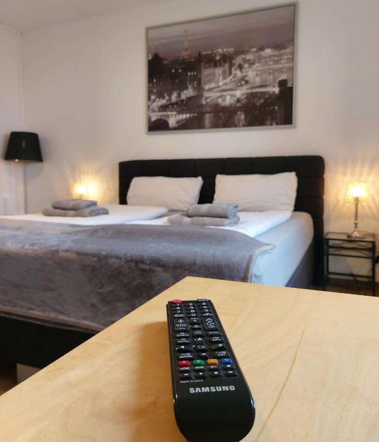 J&L Apartment Industrie Nord Freiburg im Breisgau Eksteriør bilde